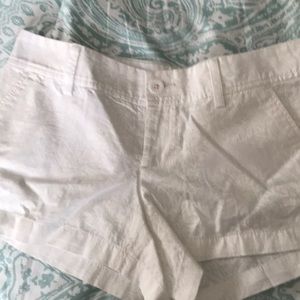 EUC Lilly Pulitzer shorts